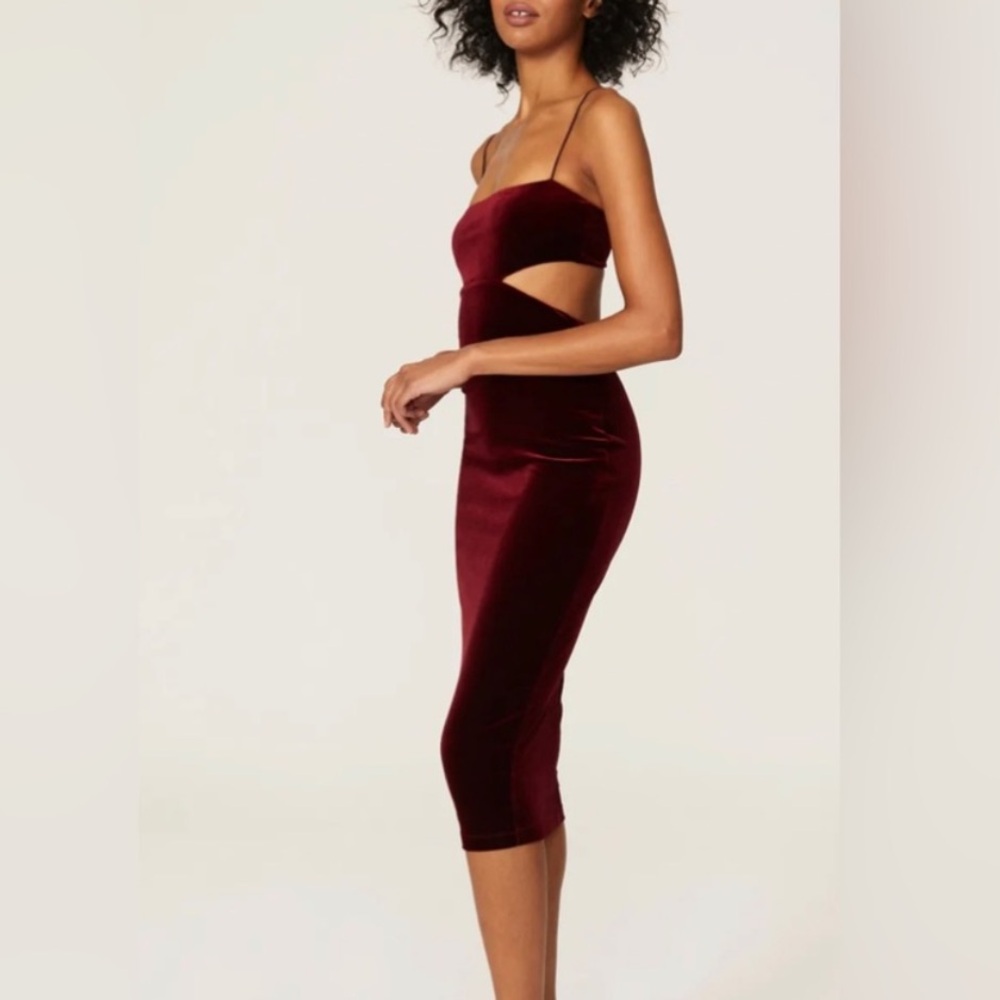 Nookie NWT Dejavu Midi Dress in Wine 🔥